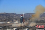 中国成功发射试验十三号卫星 - 中国新闻社河南分社