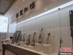 　音乐小镇内生产的各类乐器。刘鹏 摄 - 中国新闻社河南分社