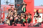 　图为少数民族舞蹈展演。　梁照曾 摄 - 中国新闻社河南分社