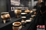 馆藏的夏代陶器。王宇 摄 - 中国新闻社河南分社