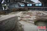 　图为苏羊遗址发掘出的连间房址。王宇 摄 - 中国新闻社河南分社