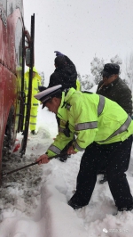 看哭了!河南雪后的这组图片温暖了整个朋友圈 - 河南一百度