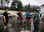 总务处（后勤集团总公司）坚守防汛排涝一线 - 河南大学