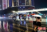 郑州迎短时强降水天气 - 中国新闻社河南分社
